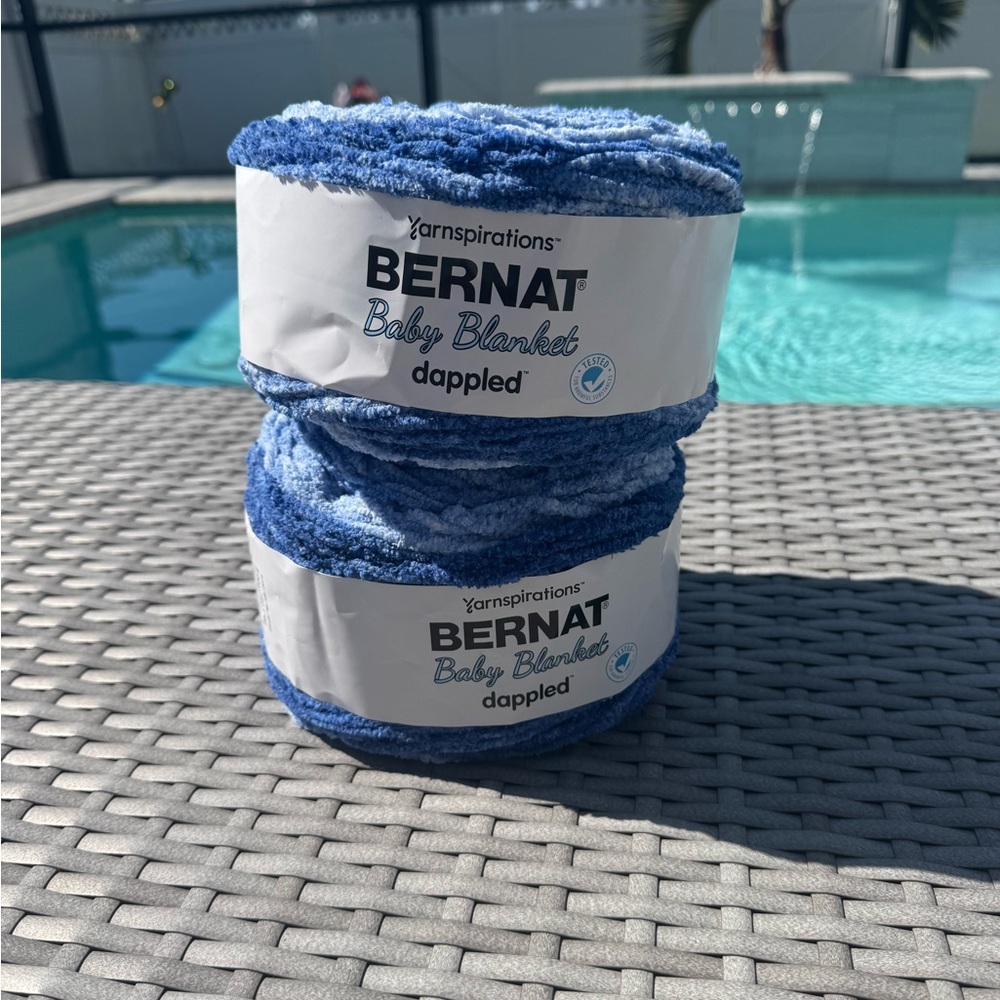 Bernat Baby Blanket Yarn in WANDERING BLUE
